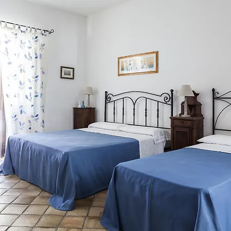 Hotel Mercanti Di Mare 3*